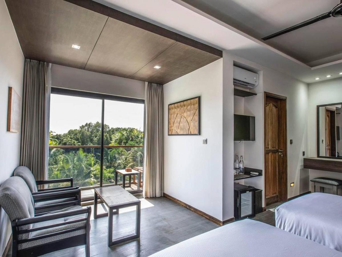 Ataraxis Grand And Spa Fuvahmulah Ngoại thất bức ảnh
