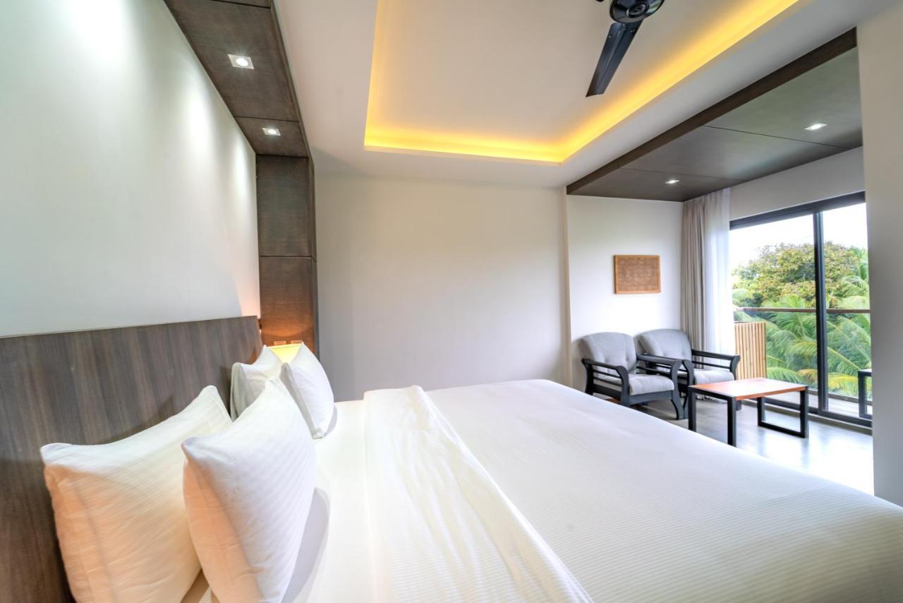 Ataraxis Grand And Spa Fuvahmulah Ngoại thất bức ảnh