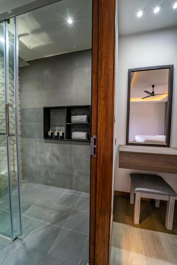 Ataraxis Grand And Spa Fuvahmulah Ngoại thất bức ảnh