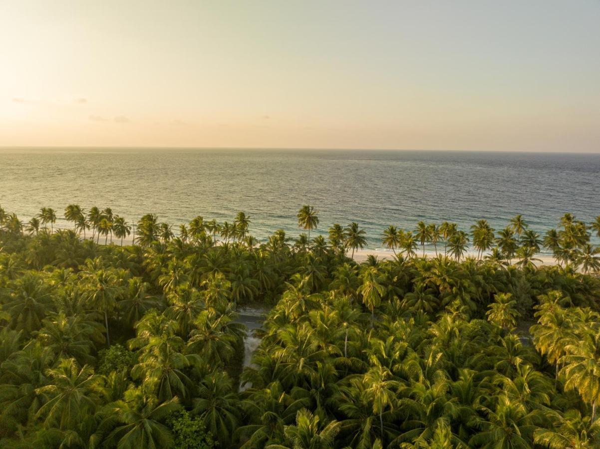 Ataraxis Grand And Spa Fuvahmulah Ngoại thất bức ảnh